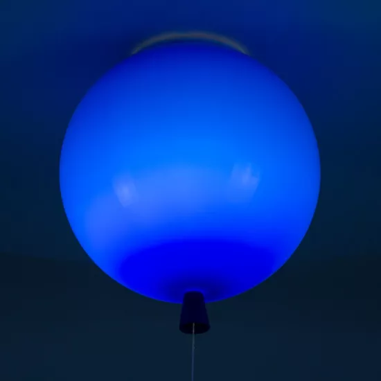 GloboStar® BALLOON 00654 Μοντέρνο Παιδικό Φωτιστικό Οροφής Μονόφωτο Μπλε Πλαστικό Μπάλα Φ30 x Υ33cm